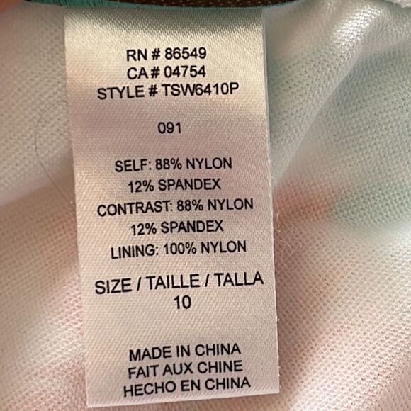 Relax by Tommy Bahama One Piece Floral Swimsuit Size 10 - Picture 7 of 8